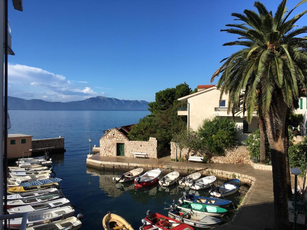 Apartment Neven Gradac  Exterior photo